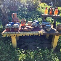 20250504_102349 Every portion of the Hobbiton set was charming and authentic. Items were set out to look like daily life was occurring all around you. Including having honey...