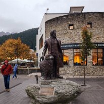 20250430_170533 William Gilbert Rees is considered the founder of Queenstown, having been one of the first European settlers in the Wakatipu basin. The statue commemorates...