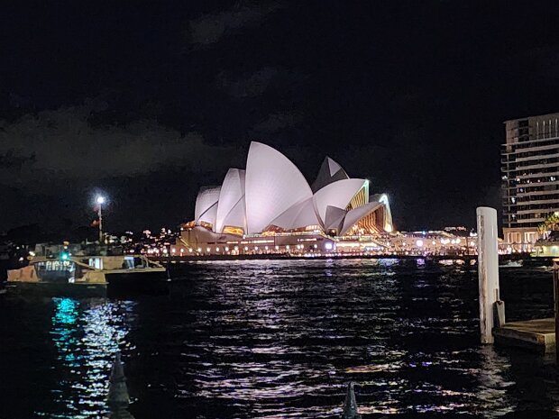 25 April Day 16 Arrival in Sydney