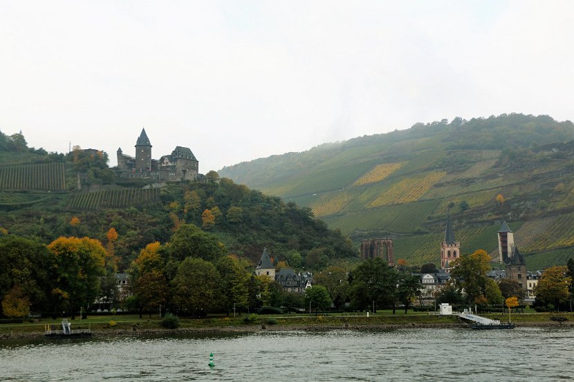 S_Middle Rhine00107 Stahleck Castle above Bacharach