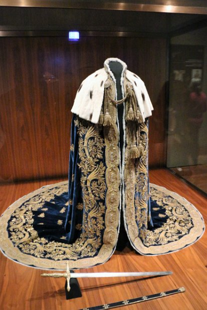 G_Vienna00126 Coronation vestments of the Kingdom of Lombardy and Venetia